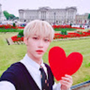 Meet your Posher, Aurora